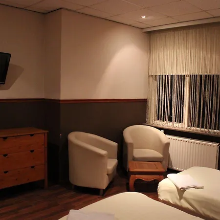 Skyline Hotel